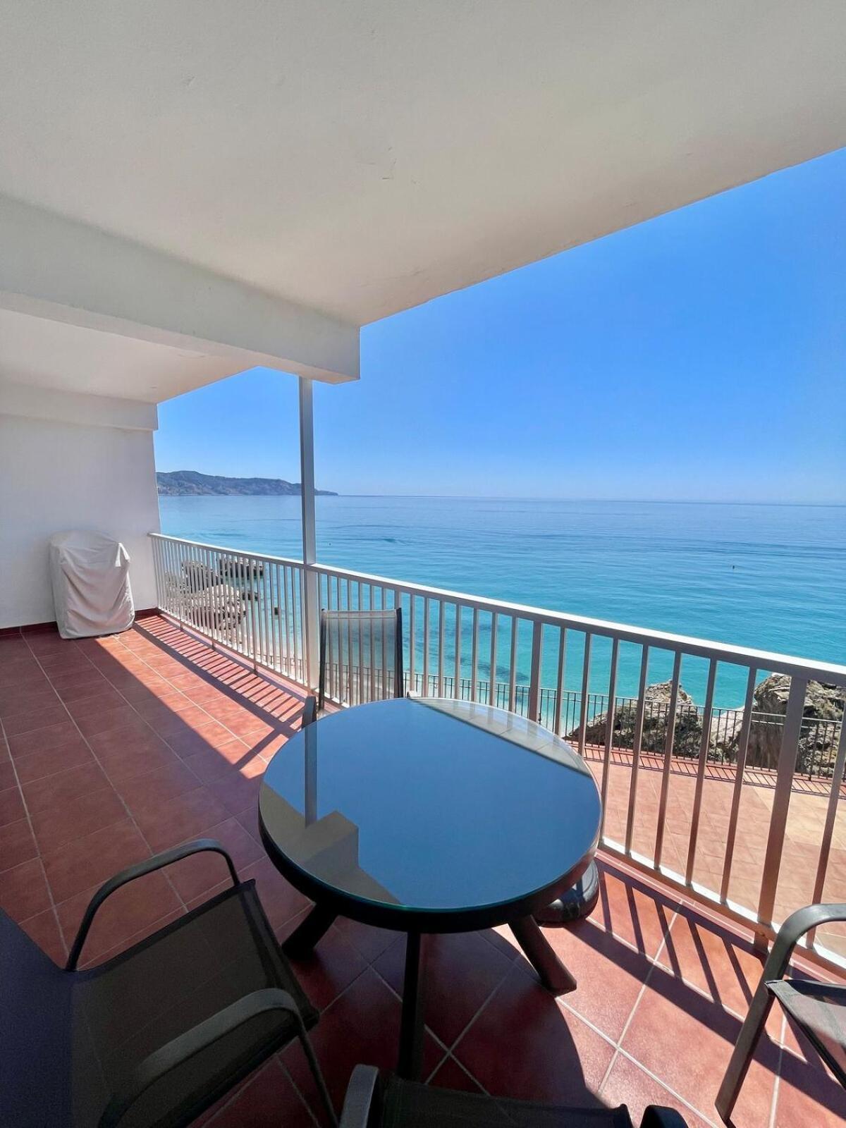 Carabeo - Ocean Views Nerja
